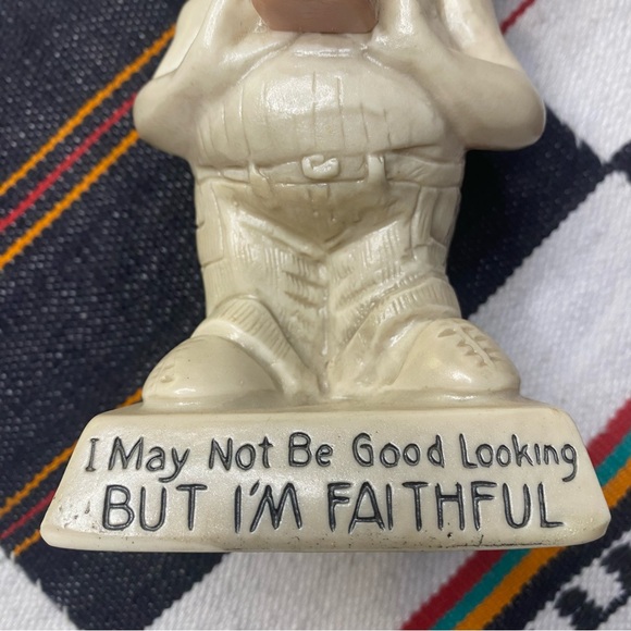 Vintage 1973 Wallace Berrie & Company Sillisculpt. #9077. USA. Great shape! 6”. - Picture 3 of 10